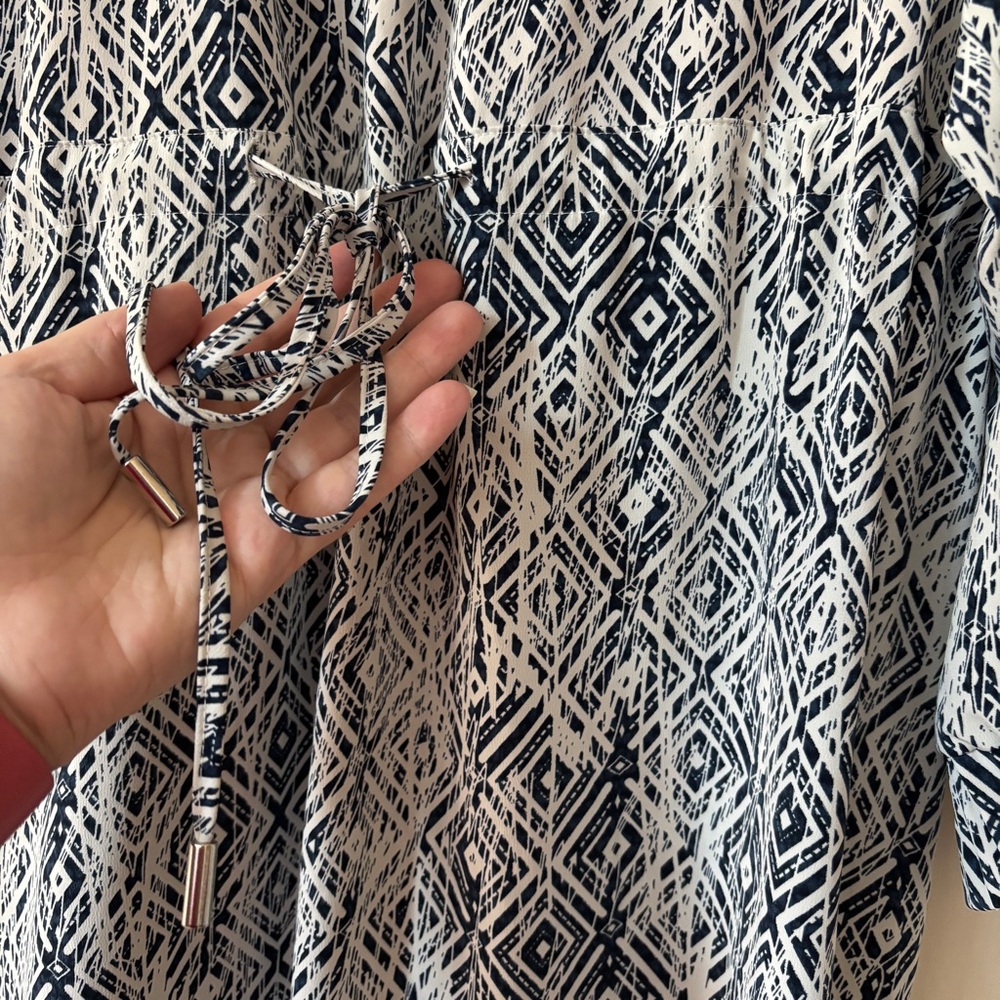 Carin Wester Geometric Print Flowy Dress Size 36 Quarter Zip Drawstring Waist - Picture 7 of 13